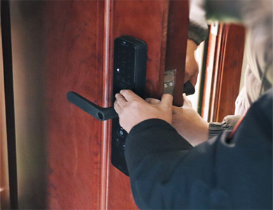 宽甸24小时上门开锁公司